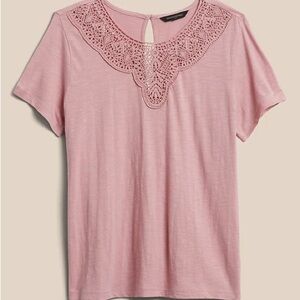 Banana Republic Factory Pink Crochet Yoke Short Sleeve Tee. L